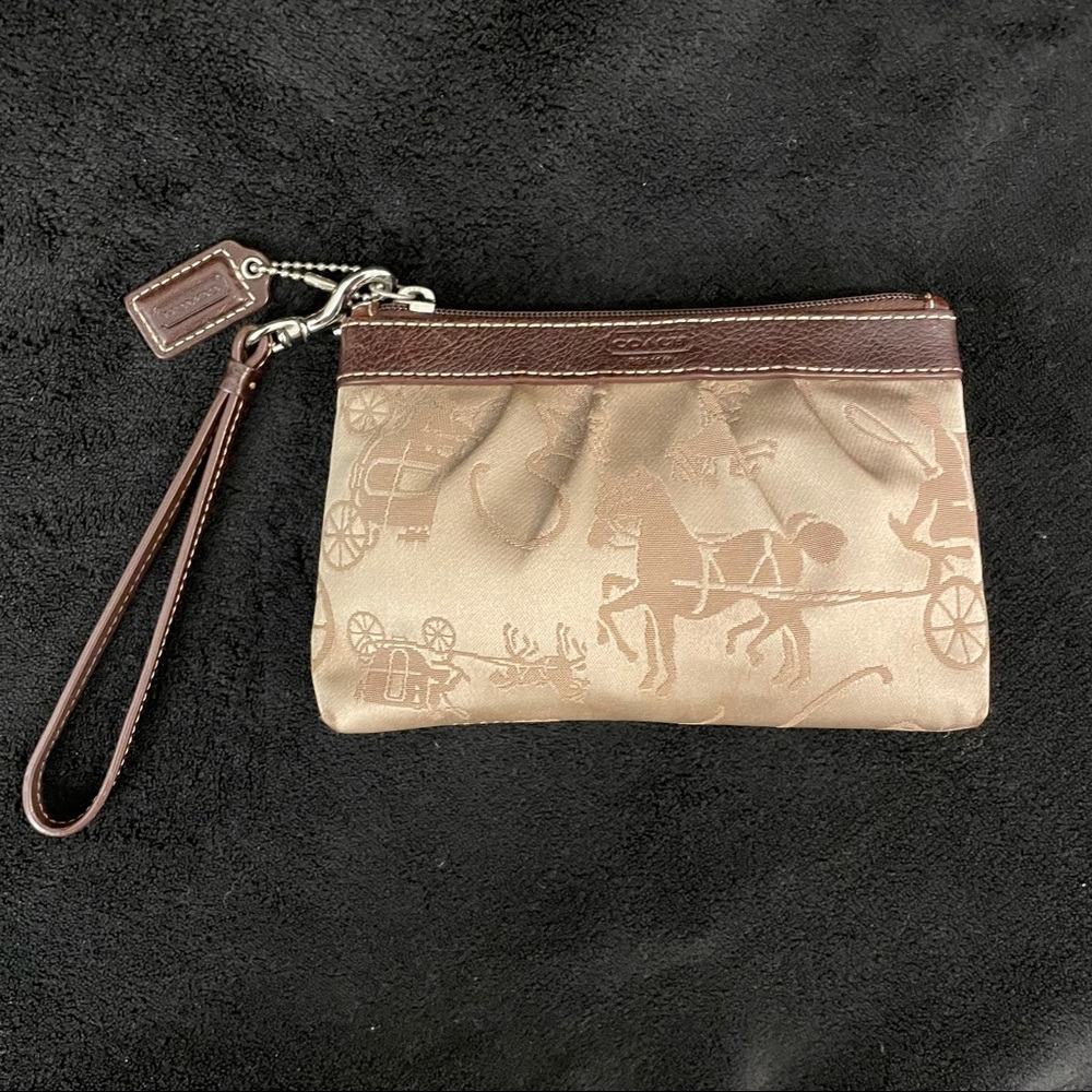 Rare Coach Sateen Horse Carriage Wristlet